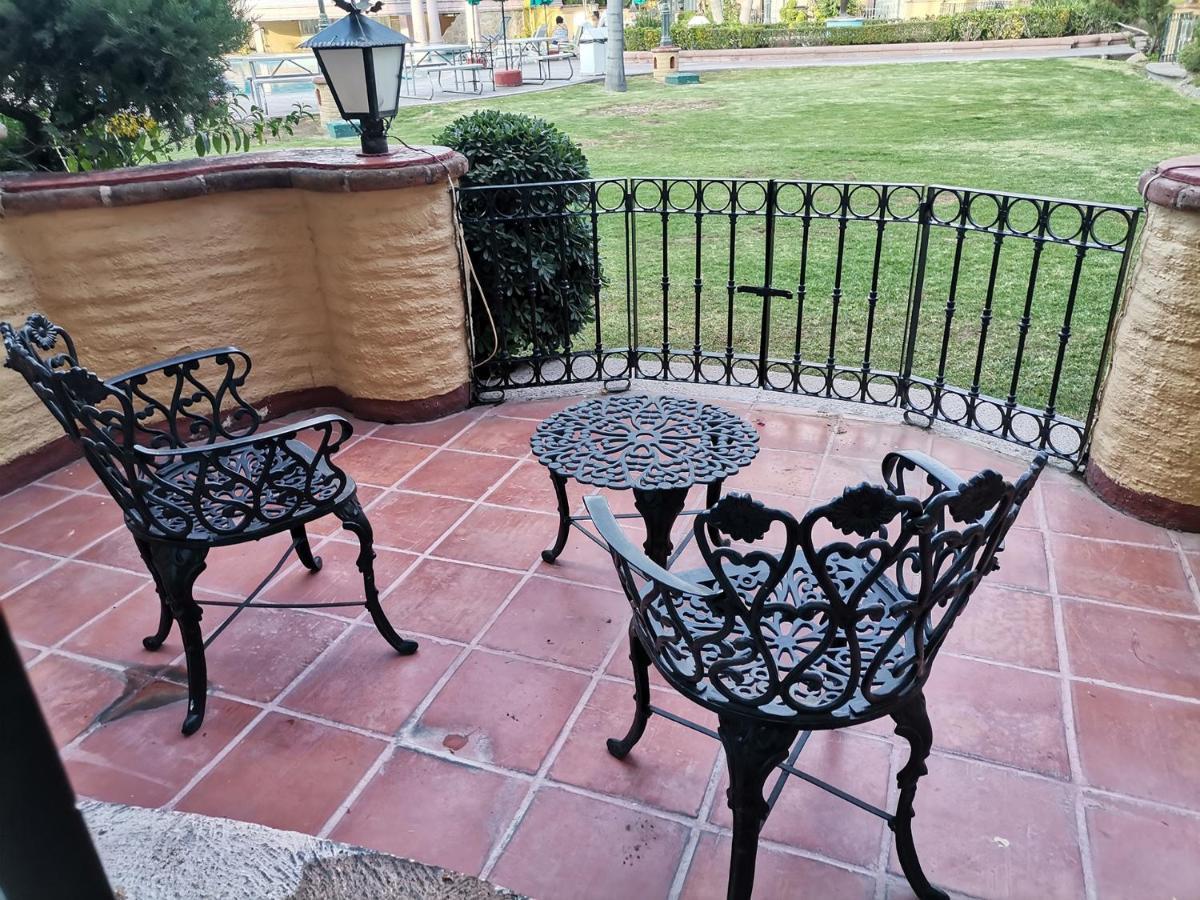 Gran Hotel Hacienda De La Noria Aguascalientes Exterior photo Iron patio furniture